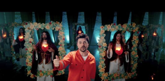Juanes – La Plata ft. Lalo Ebratt (Official Video)