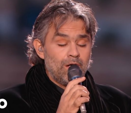 Andrea Bocelli – Somos Novios -Live From Castagneto Carducci, Italy / 2001
