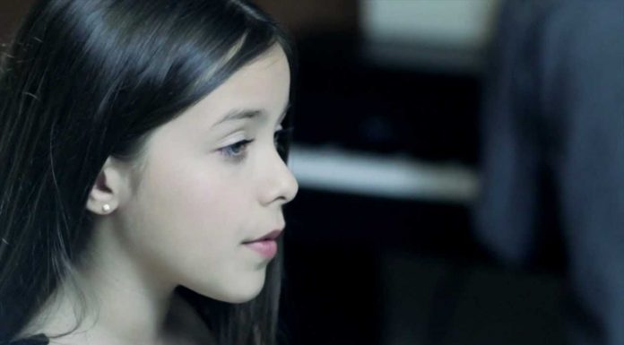 Vázquez Sounds Adele – Rolling In The Deep (Cover)