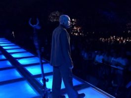 Phil Collins – In The Air Tonight LIVE HD