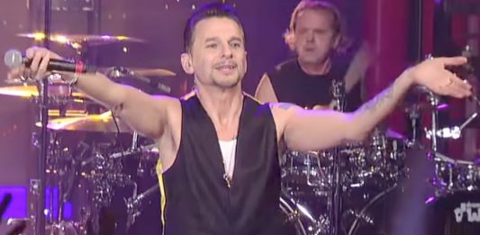 Depeche Mode – Enjoy The Silence (Live on Letterman)