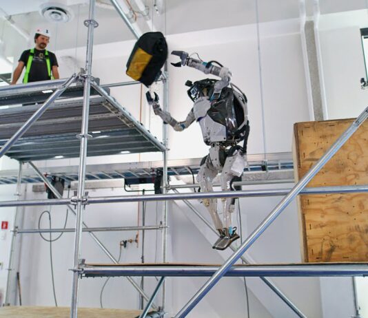 Atlas Gets a Grip | Boston Dynamics