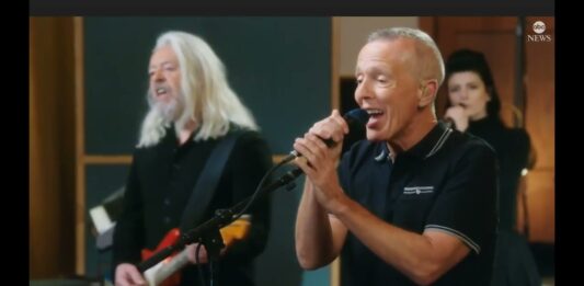 Tears For Fears – Everybody Wants To Rule The World (Live) 2022