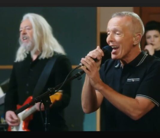 Tears For Fears – Everybody Wants To Rule The World (Live) 2022