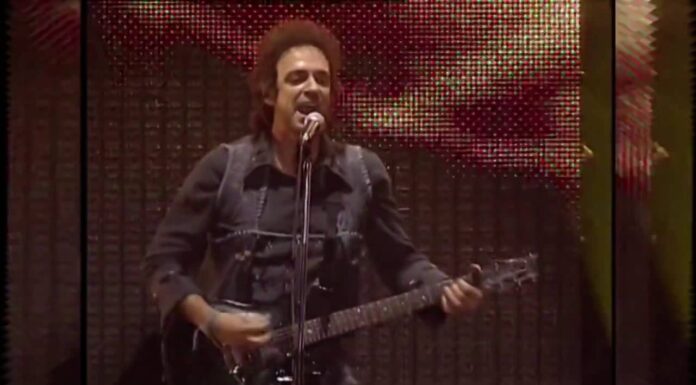 Soda Stereo – En la Ciudad de la Furia – 2007 (vivo HD)
