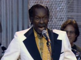 Chuck Berry with Bruce Springsteen & The E Street Band «Johnny B. Goode» | Concert for the Rock Hall